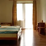 Pansiyon Na Skolach *